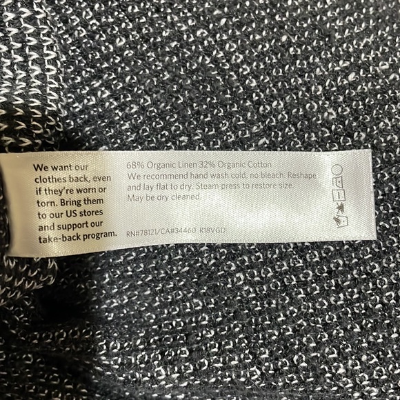 Eileen Fisher 68% Organic Linen 32% Organic Cotton hoodie - Picture 4 of 4